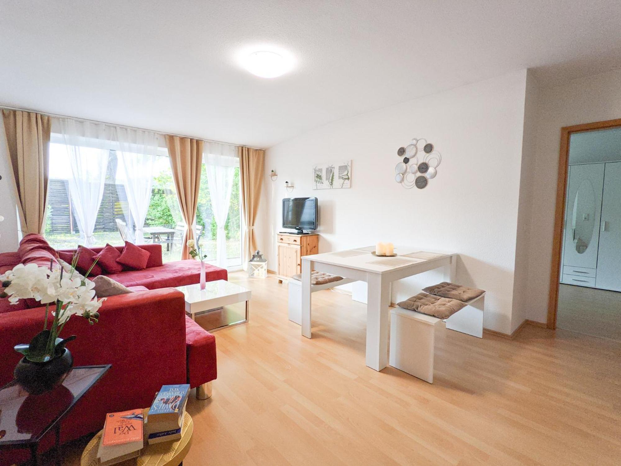 W5 - Urlaubsmagie - Wohnung Mit Grill, Terrasse & Pool Lichtenhain  Bagian luar foto